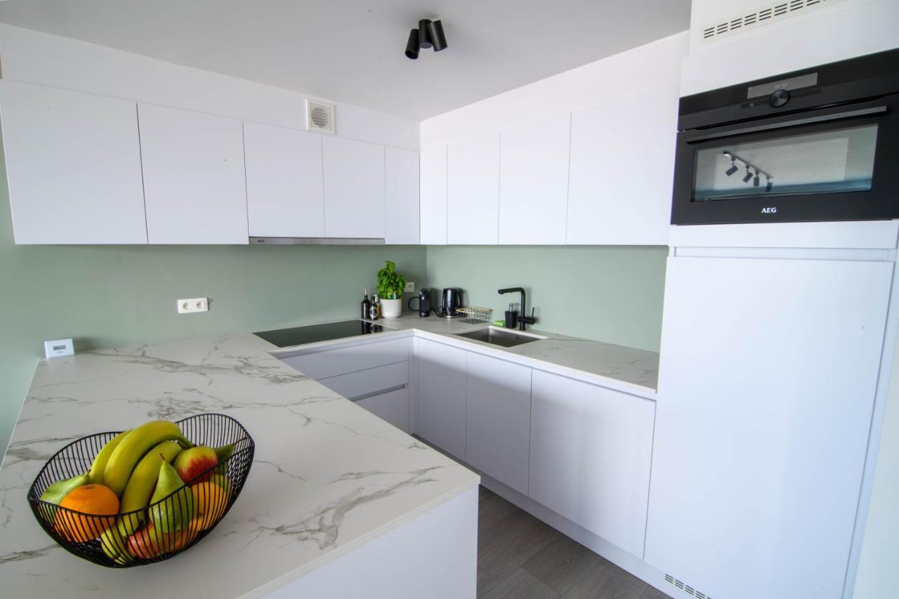 Premium Holidays - New Modern Apartment Oostkant With Seaview At Westende Middelkerke Eksteriør bilde